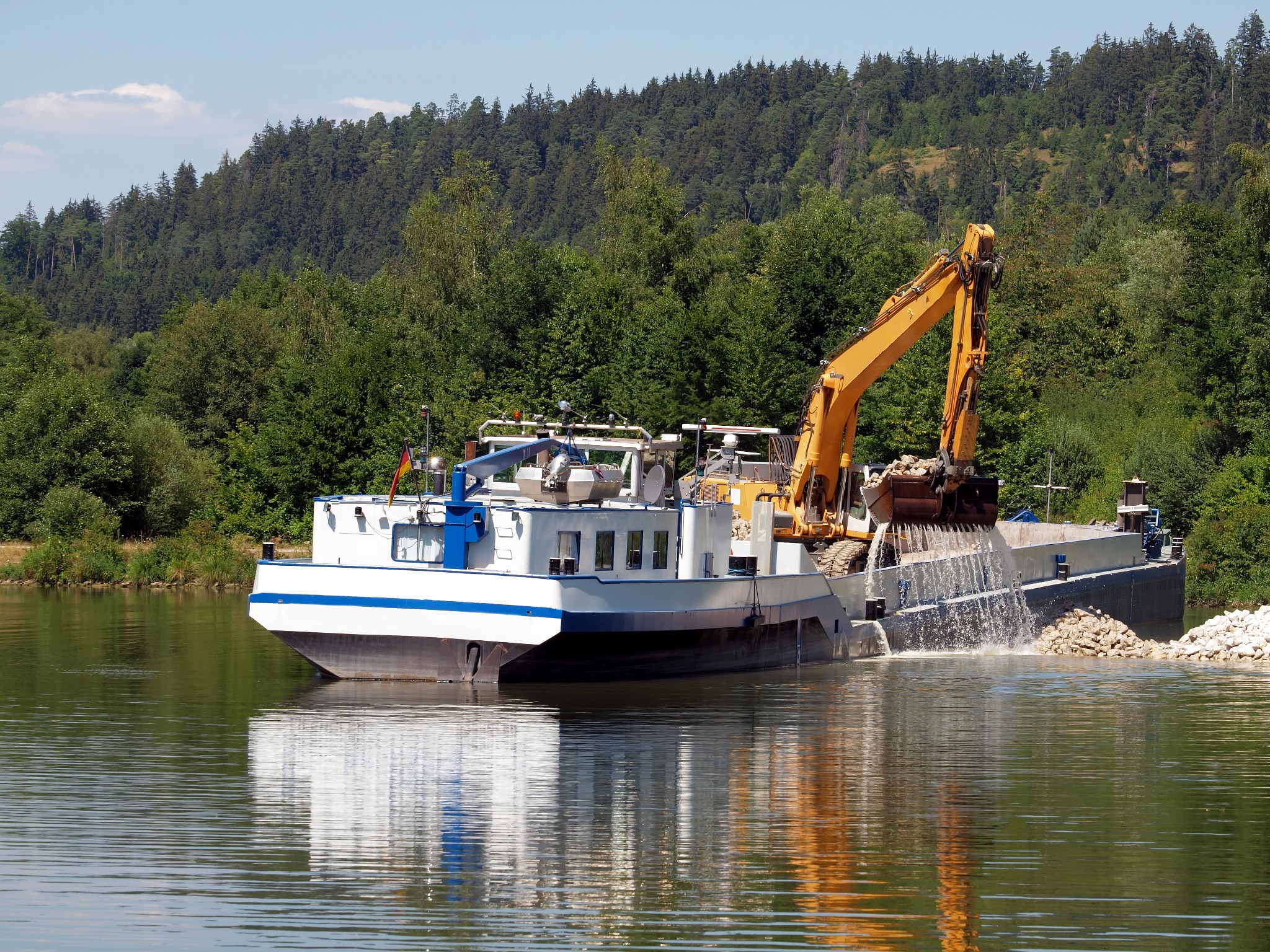 Paysage de navigation fluviale